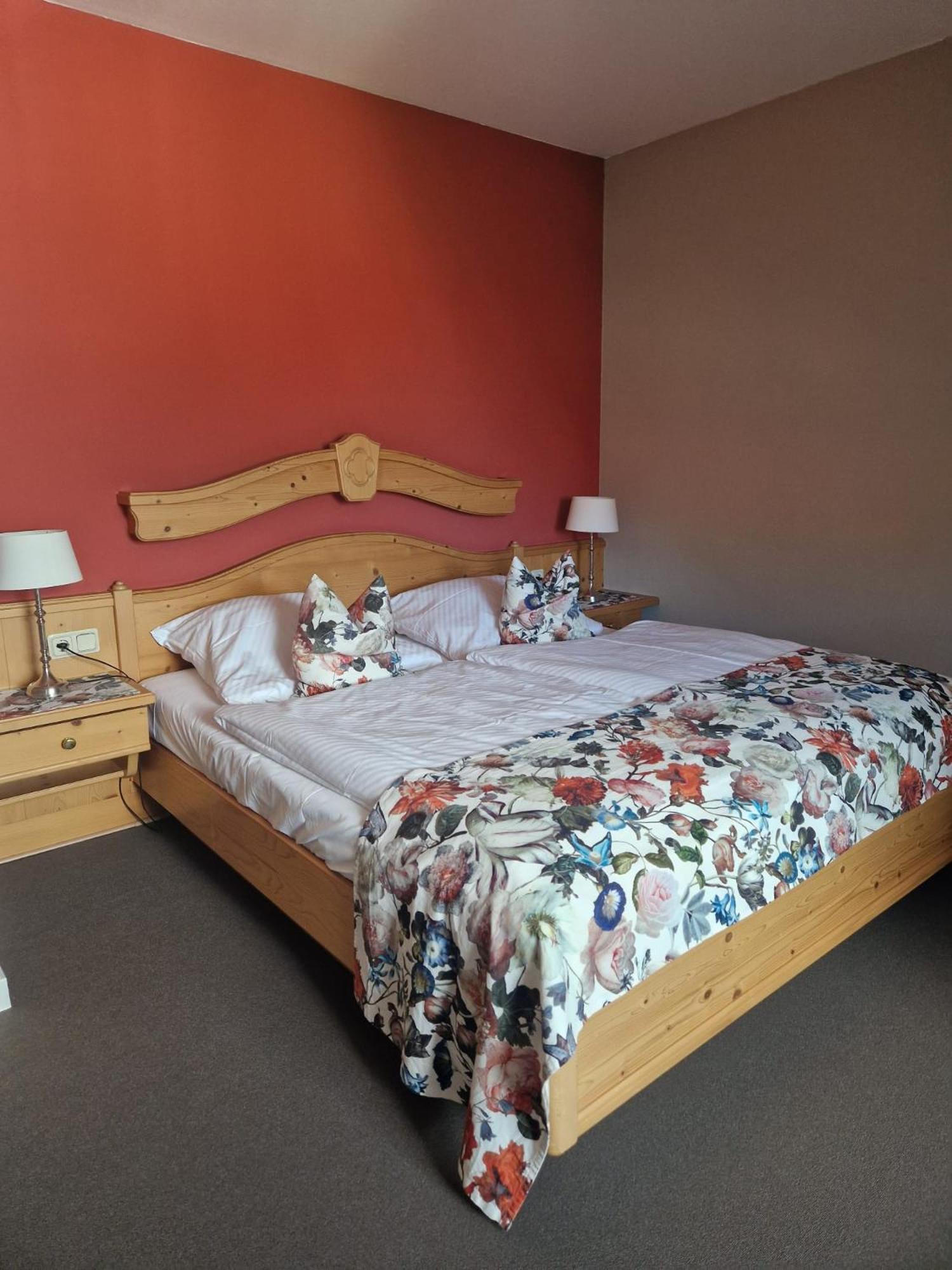 Hildebrandts Landhotel Klettbach Kültér fotó