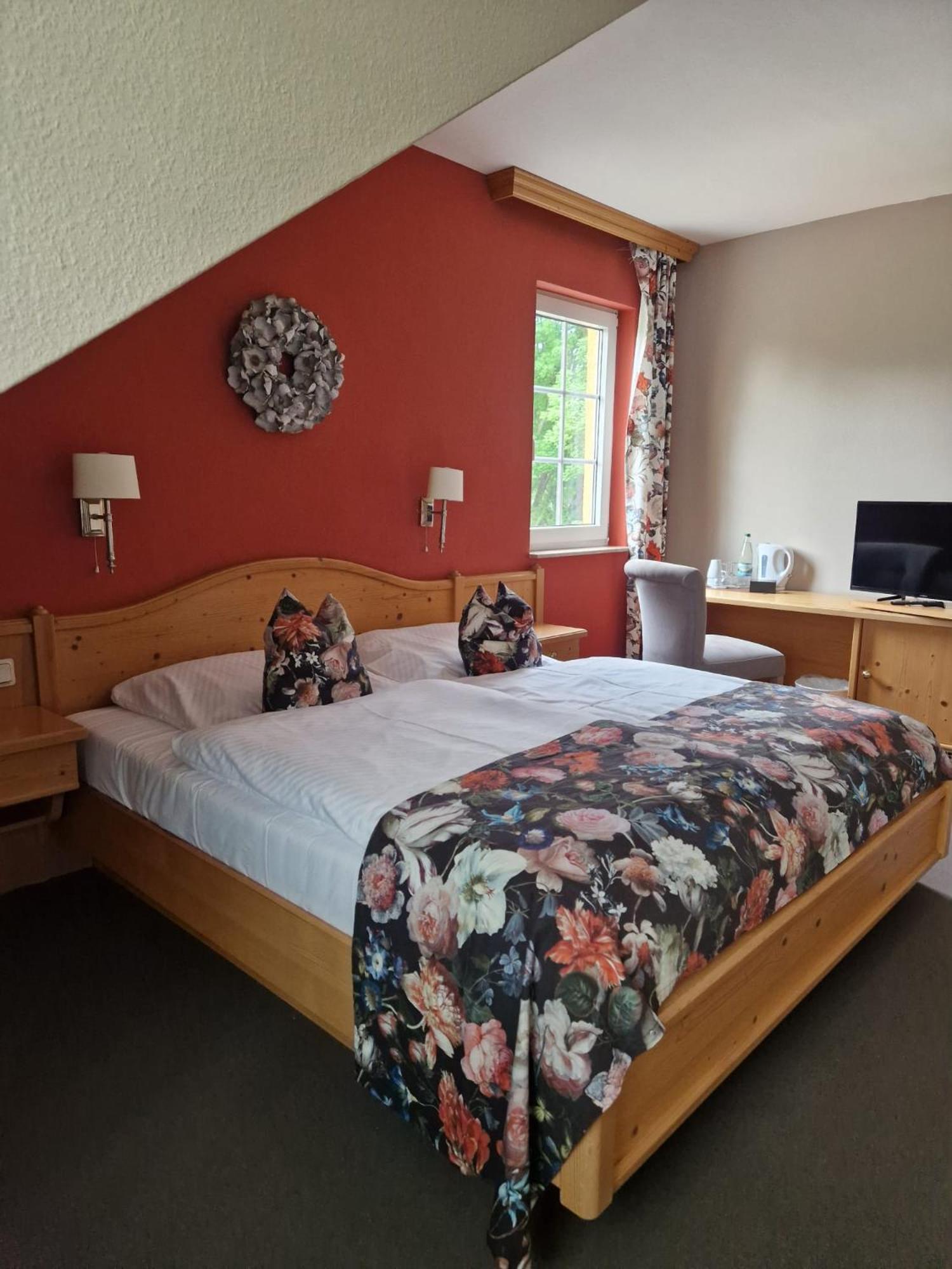 Hildebrandts Landhotel Klettbach Kültér fotó